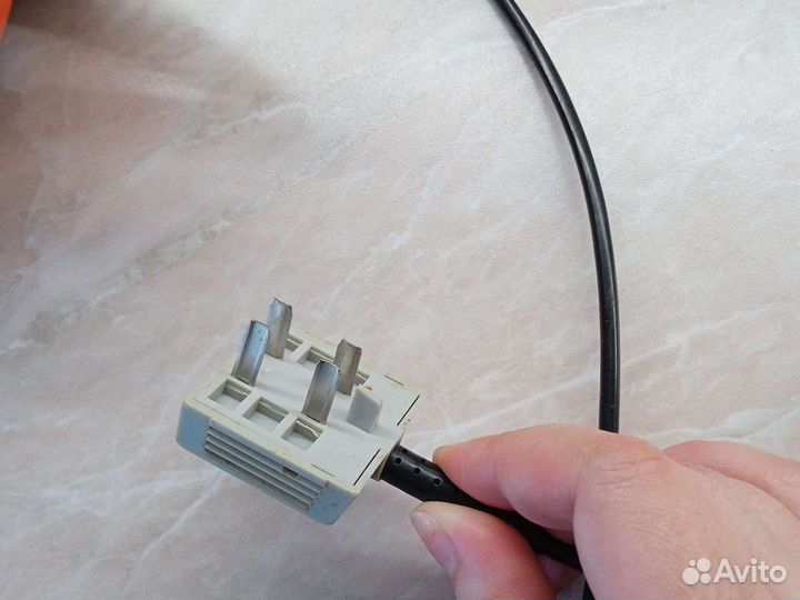 Стационарный телефон