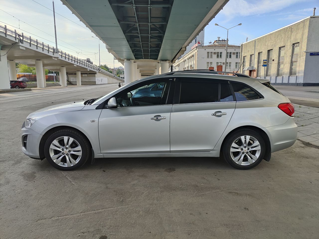 Chevrolet Cruze: фото владельца