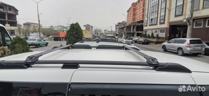 Рейлинги на крышу Honda Elysion, черные