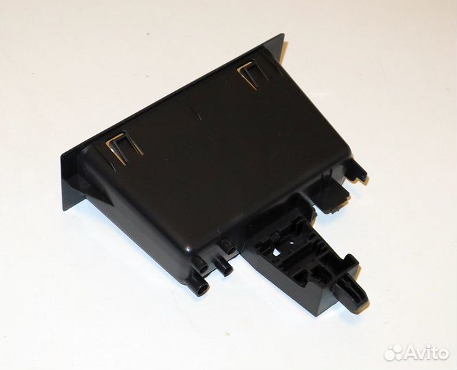 Ящик для центральной консоли Рено Дастер 2