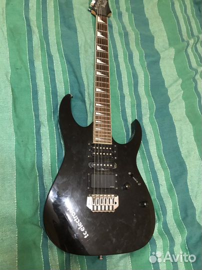Продаю электро гитару Ibanez gio