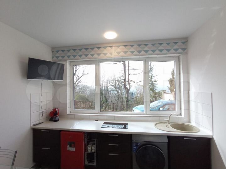 Дом 23 м² на участке 1 сот.