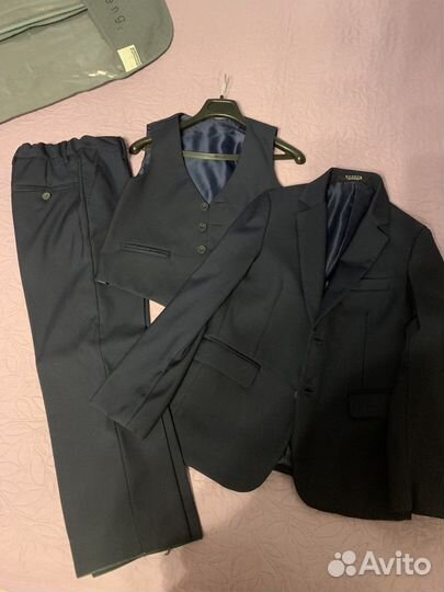 Костюм тройка для мальчика 122