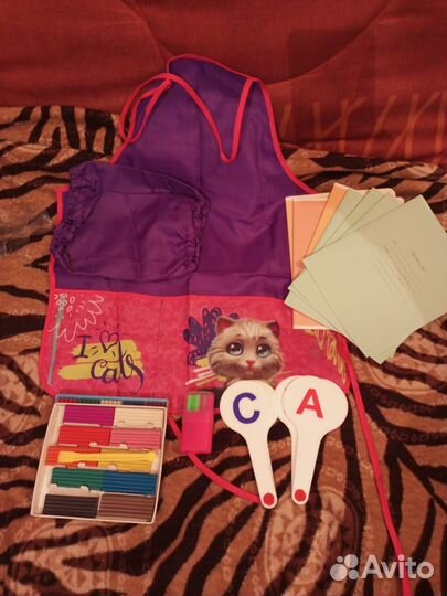 Набор школьных принадлежностей для девочки