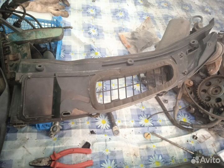 Решетка под лобовое стекло LADA Priora