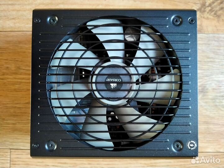 Блок питания Corsair RM750X 750W