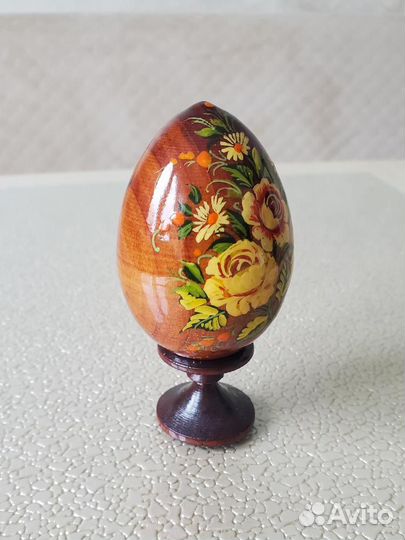 Яйцо пасхальное деревянное с росписью