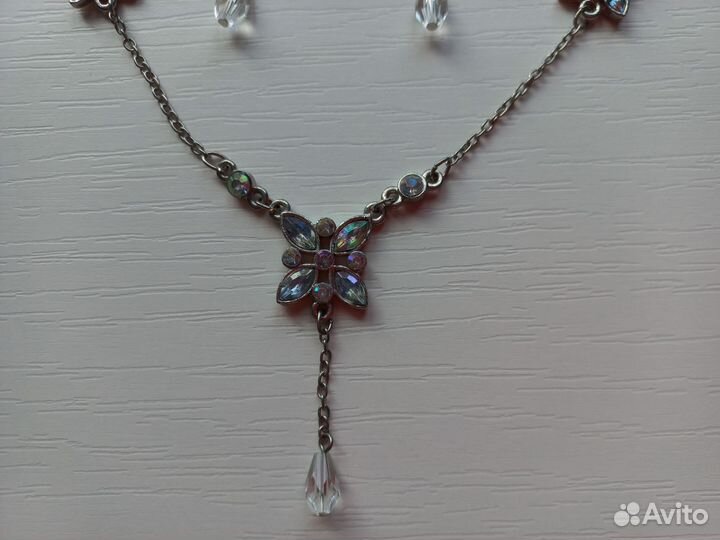 Колье и серьги бижутерия