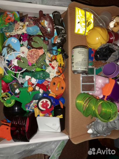 Игрушки из киндера