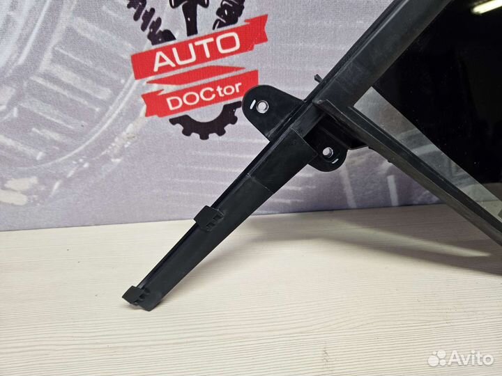 Форточка задняя левая Volkswagen Polo 6 2022 год