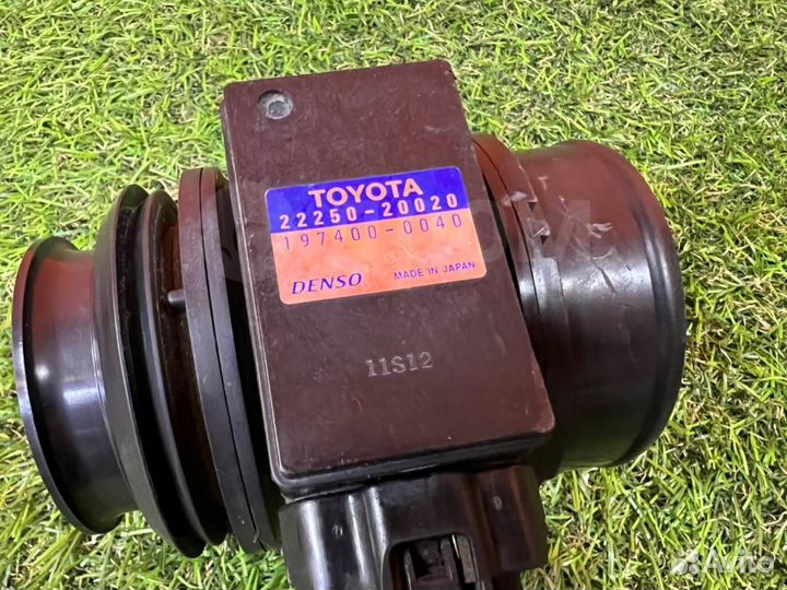 Датчик расхода воздуха Land Cruiser Prado VZJ90