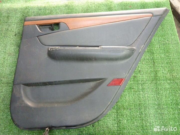 Обшивка боковой двери задняя правая Lifan Solano