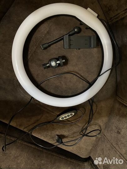 Кольцевая светодиодная лампа 26см