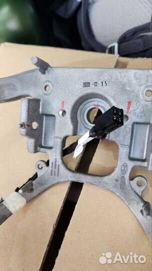 Новый оригинальный руль hyundai santa fe 2