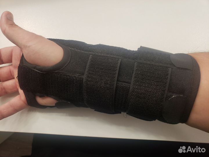 Бандаж для кисти руки