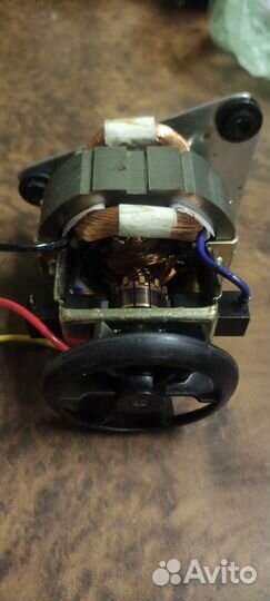 Электродвигатель от блендера