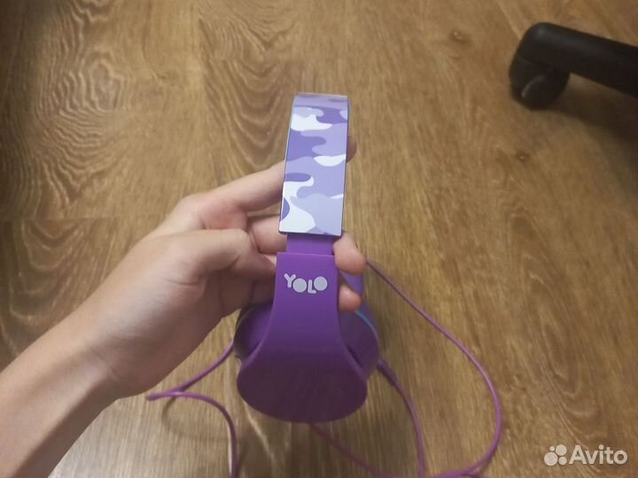 Проводные наушники