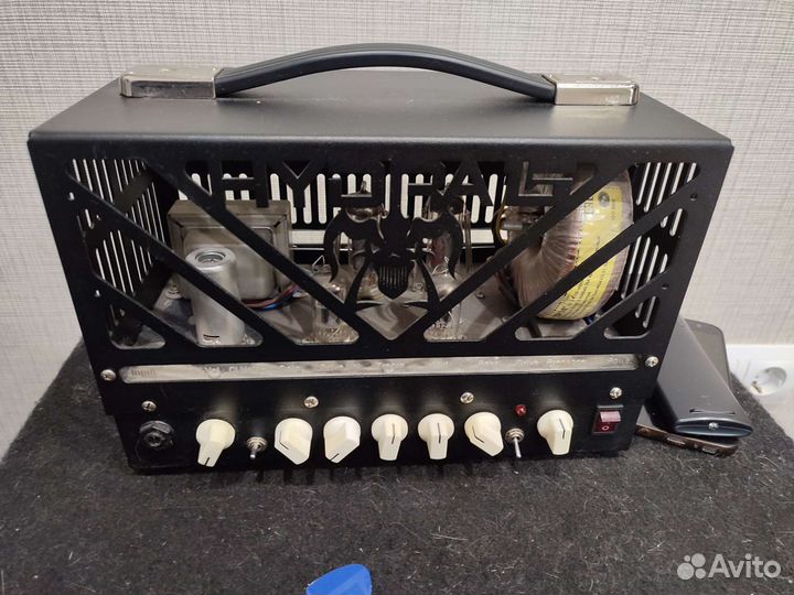 Мастеровой гитарный ламповый усилитель Hydra15