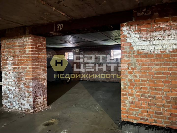 Машиноместо, 22 м²