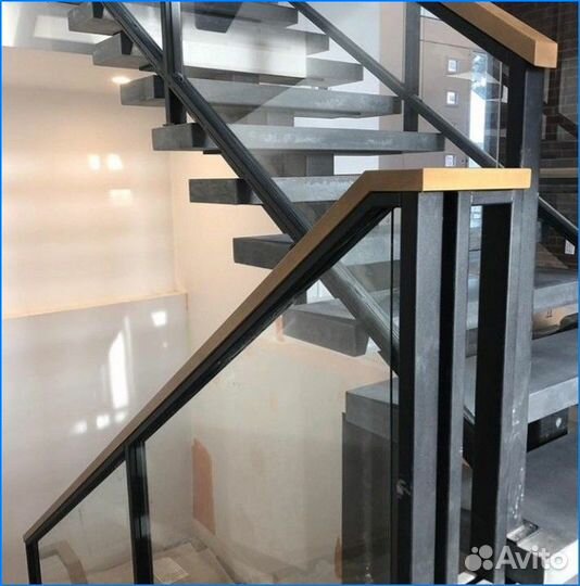 Лестница металлическая
