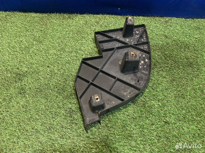 Кронштейн крепления бампера Cadillac Escalade 3