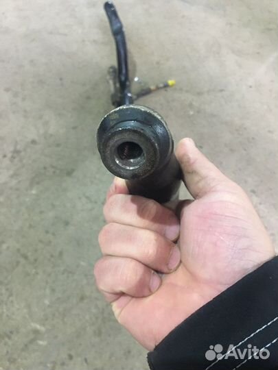 Продам передний стабилизатор Porsche Cayenne