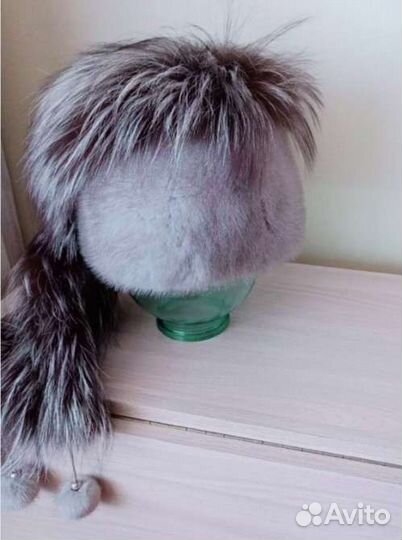 Шапка норковая женская с чернобурой лисой