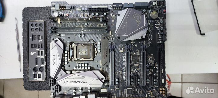 Материнская плата asus ROG maximus IX apex LGA1151