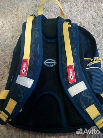 Школьный ранец