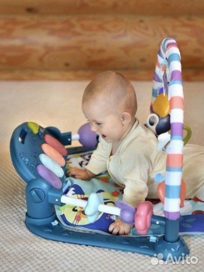 Развивающий коврик для новорожденных