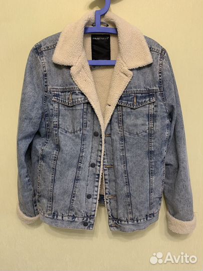 Куртка джинсовая