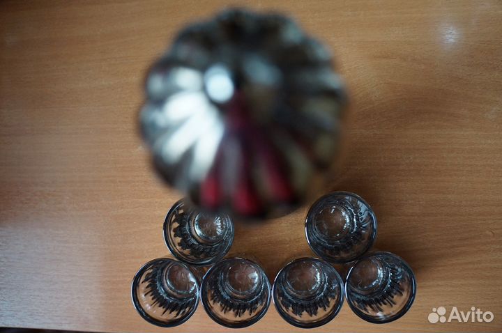 Рюмки и графин