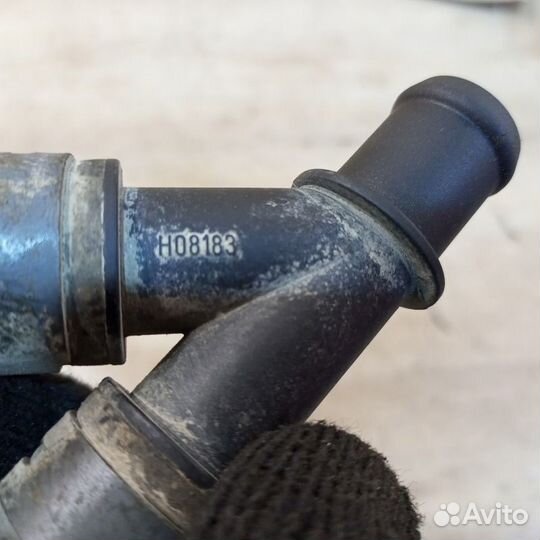 Тройник системы охлаждения Skoda Octavia A7