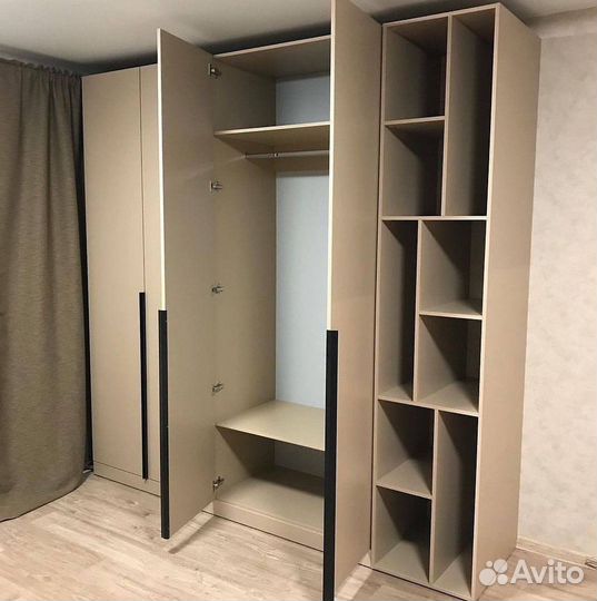 Шкаф распашной Z 607