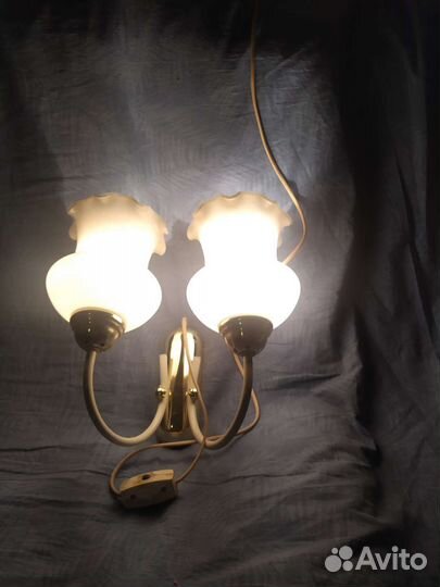 Светильник настенный