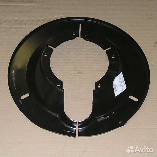 Щиток тормозного суппорта (Чехол пылезащитный) сза