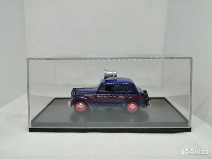 Модель Москвич-400-420 оруд