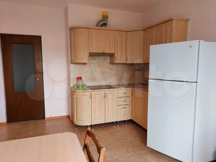 1-к. квартира, 52 м², 4/10 эт.