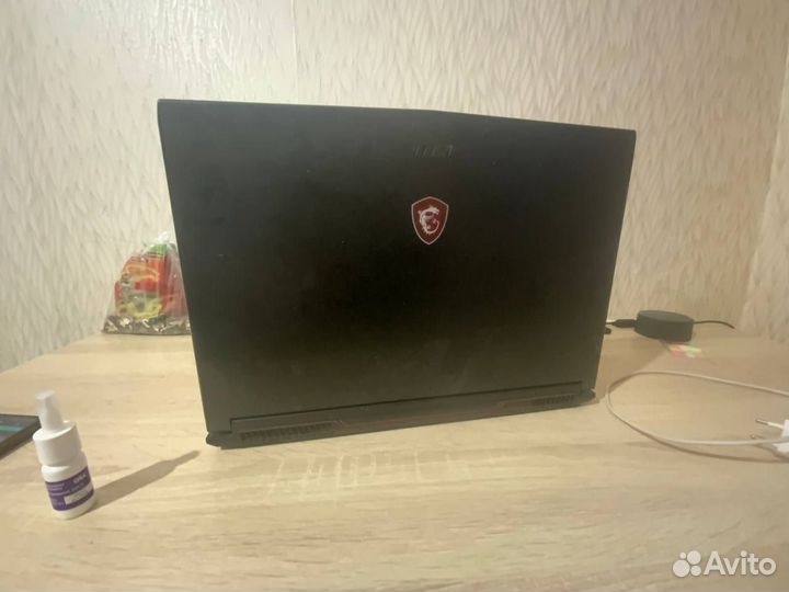 Игровой ноутбук msi GV72 8RD-091RU