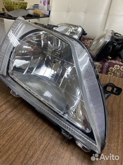 Фара правая Renault Logan 1 дорестайлинг 05-10г