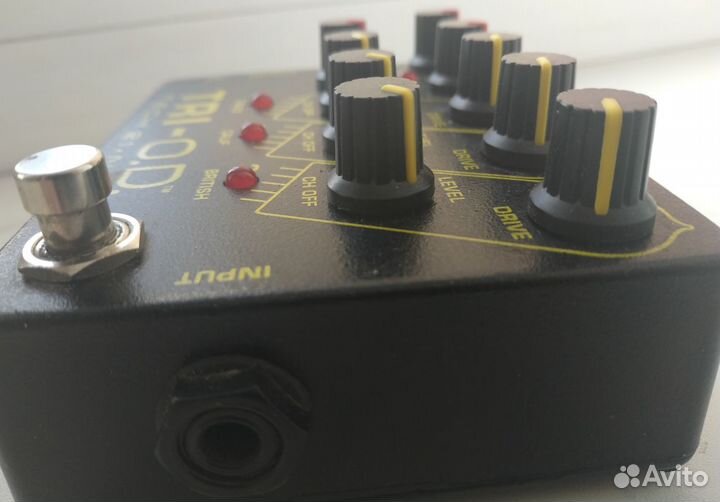 Гитарная педаль TRI-OD tech21-NYC