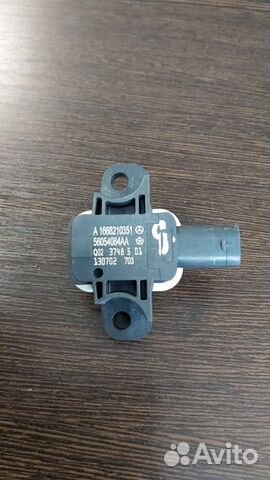 Датчик удара Mercedes Gl 500 4Matic 166 278.928