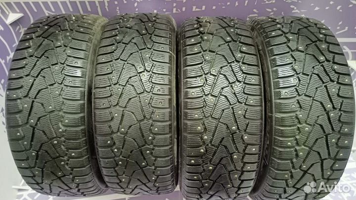 Pirelli Ice Zero 215/50 R17 95T