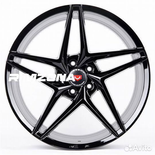 Литые диски в стиле vossen R19 5x114.3 srt