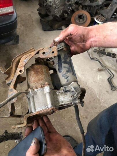 Компрессор пневмоподвески LC Prado 120