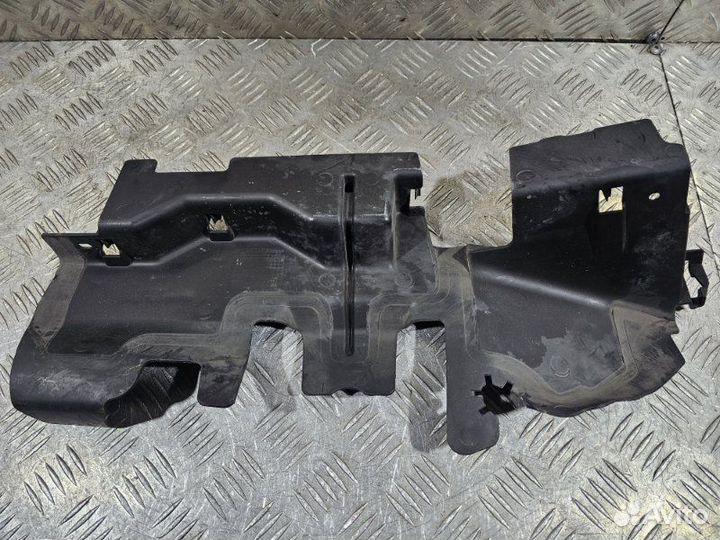 Дефлекторы радиатора Volkswagen Passat B6 2.0 BVY