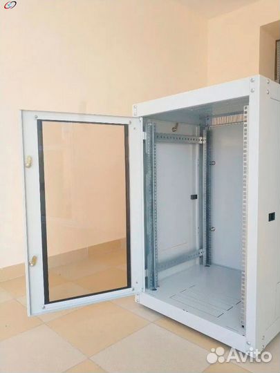 Серверный шкаф