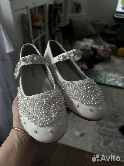 Туфли праздничные