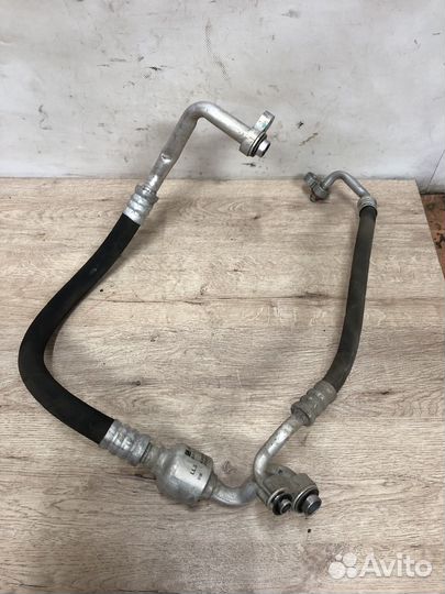 Трубка кондиционера Opel Insignia 13220111