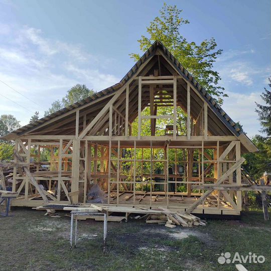 Бригада строителей